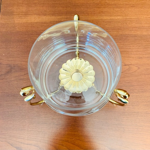 Clear glass hot buffet serving dish & gold tone metal warmer rack - Picture 5 of 11